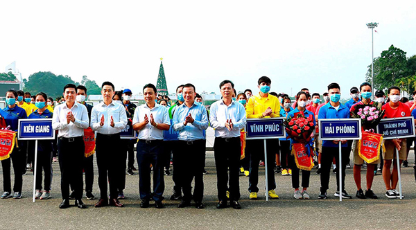 Thứ trưởng Hoàng Đạo Cương dự Khai mạc Giải vô địch cung thủ xuất sắc toàn quốc năm 2021